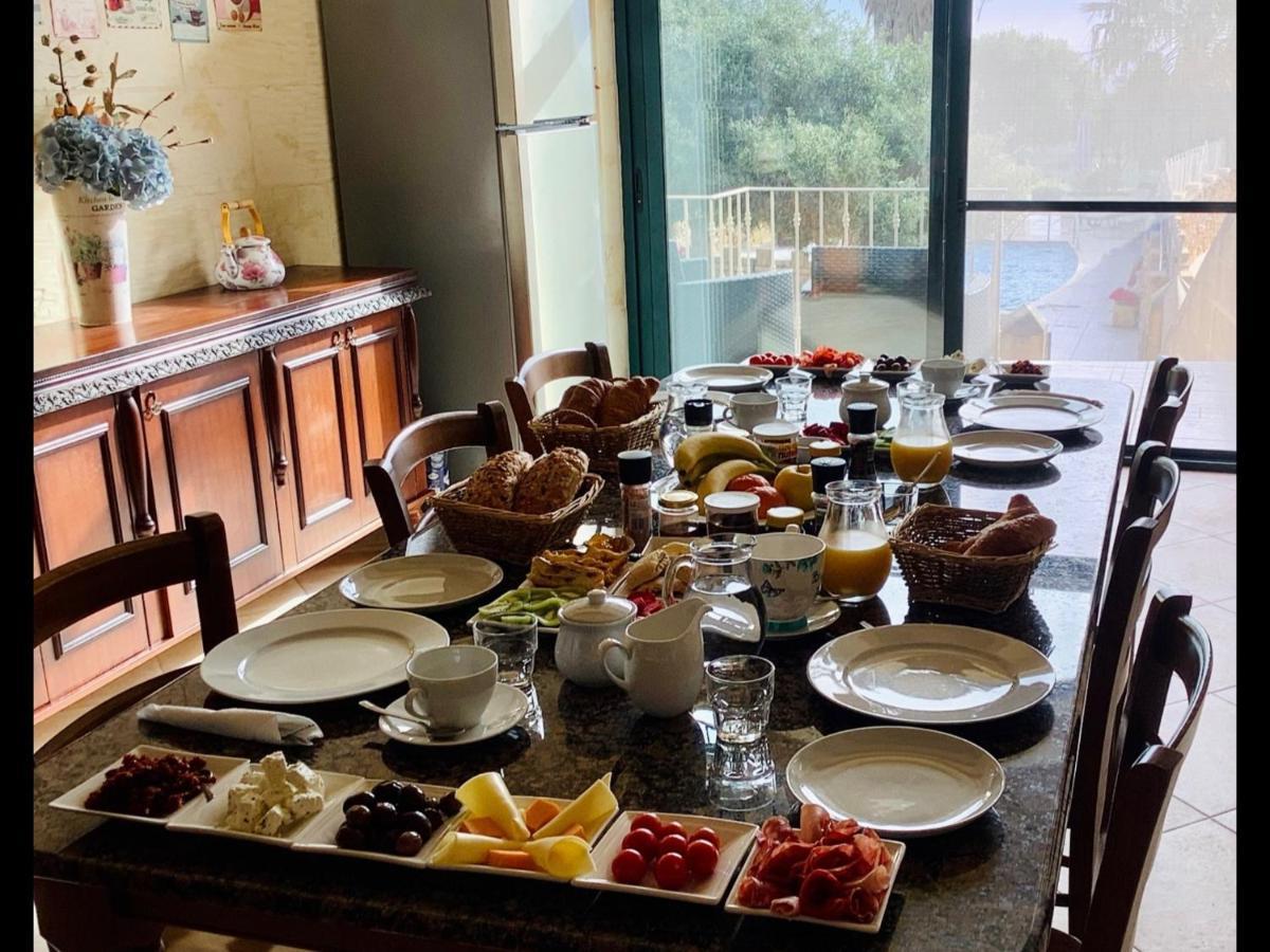 Ellie Boo Bed & Breakfast 维多利亚 外观 照片